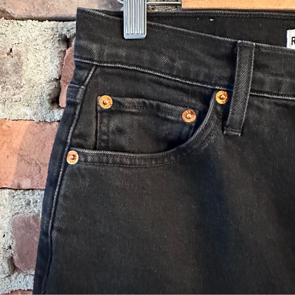 RE/DONE | High Rise Ankle Crop in Faded Black - Picture 6 of 10